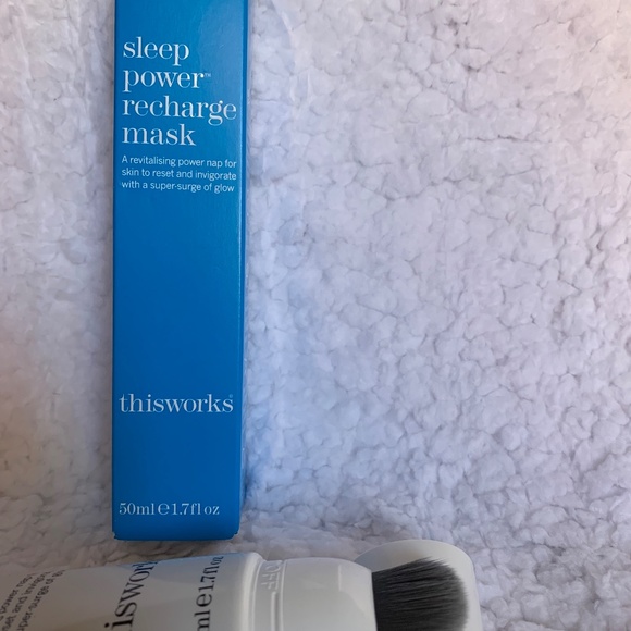 this works sleep power recharge mask + BONUS in transit pollution shield - NIB - Picture 2 of 3